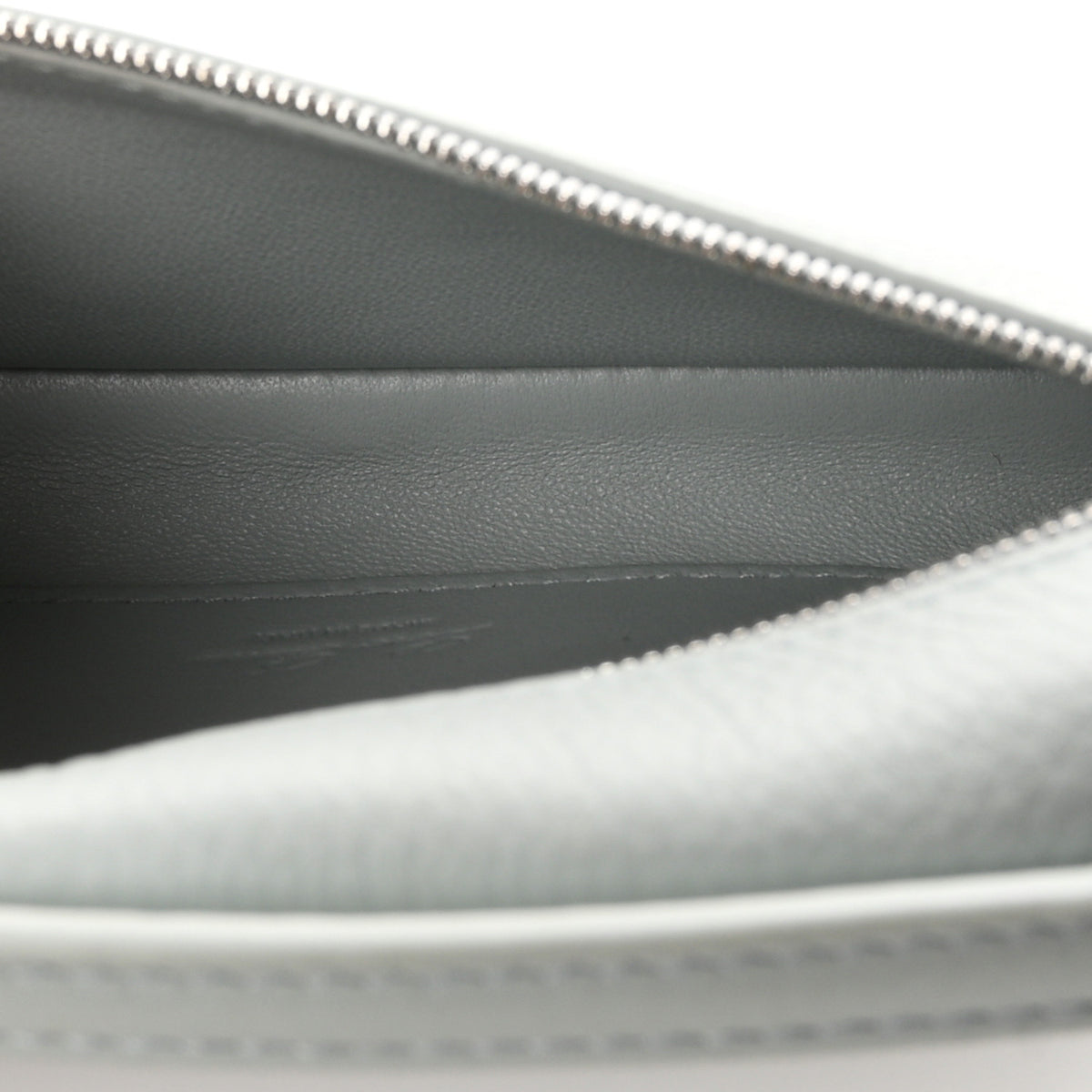 Grained Calfskin Extra Pocket Mini Pouch Minty Breeze