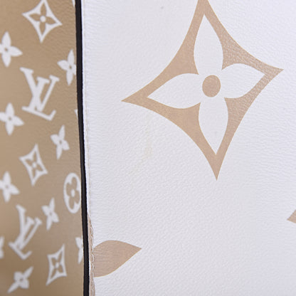 Louis Vuitton Monogram Giant Onthego GM Kaki Beige 15 of 17