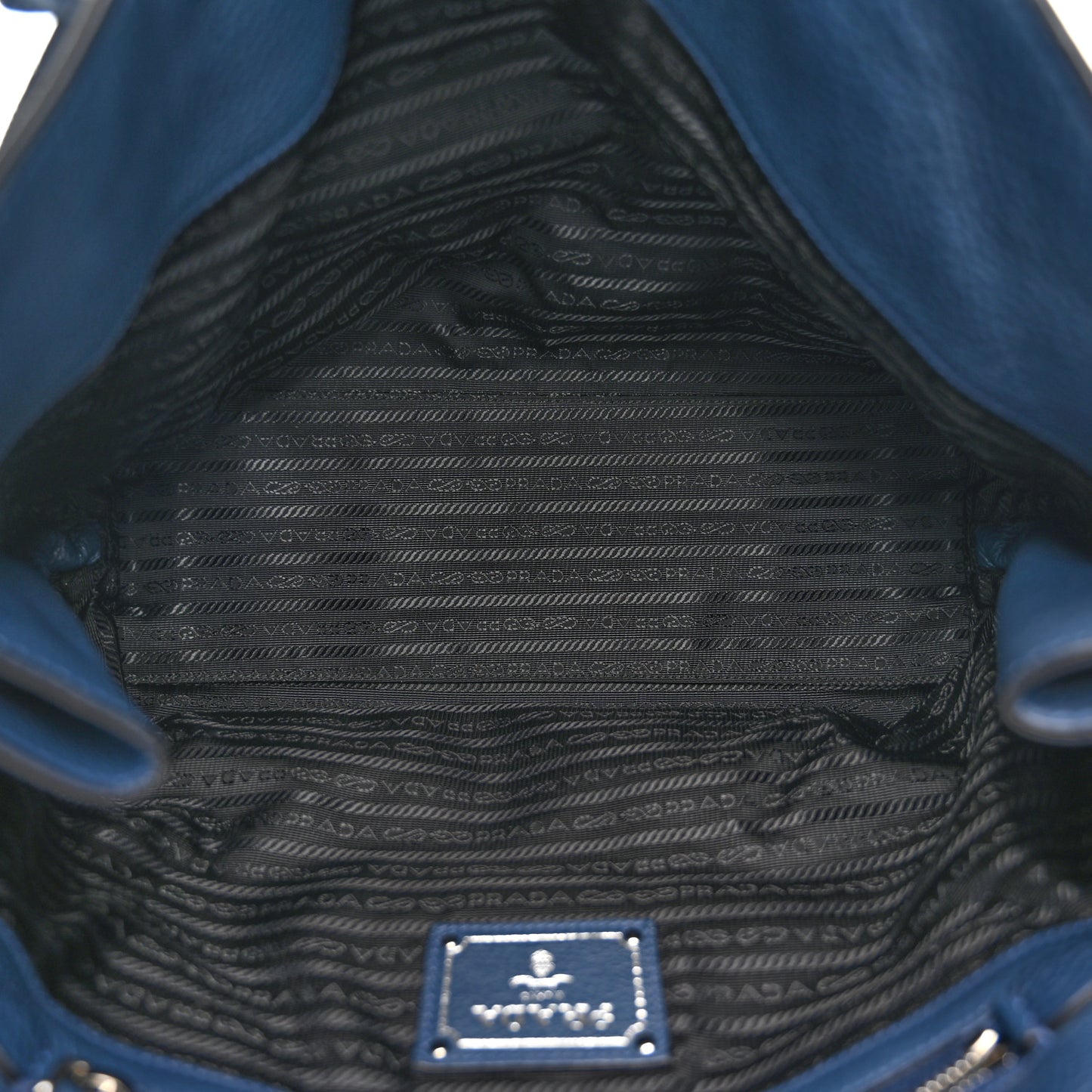 Vitello Daino Shopping Tote Baltico