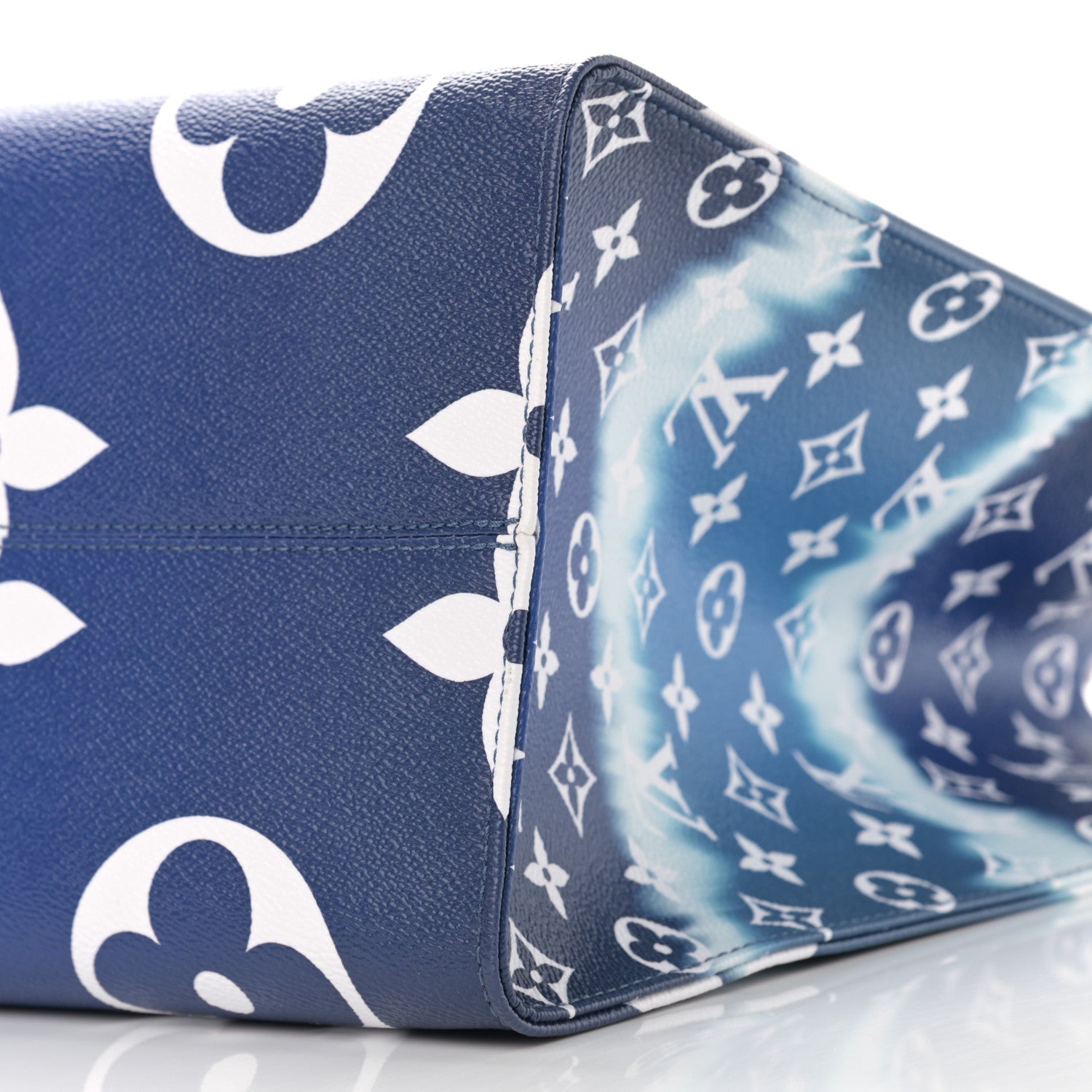 Louis Vuitton Monogram Escale Onthego GM Blue 10 of 10