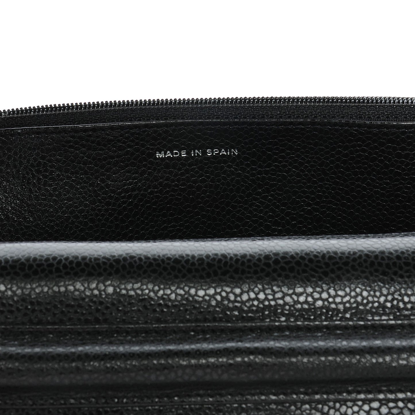 Caviar Quilted Wallet on Chain Black