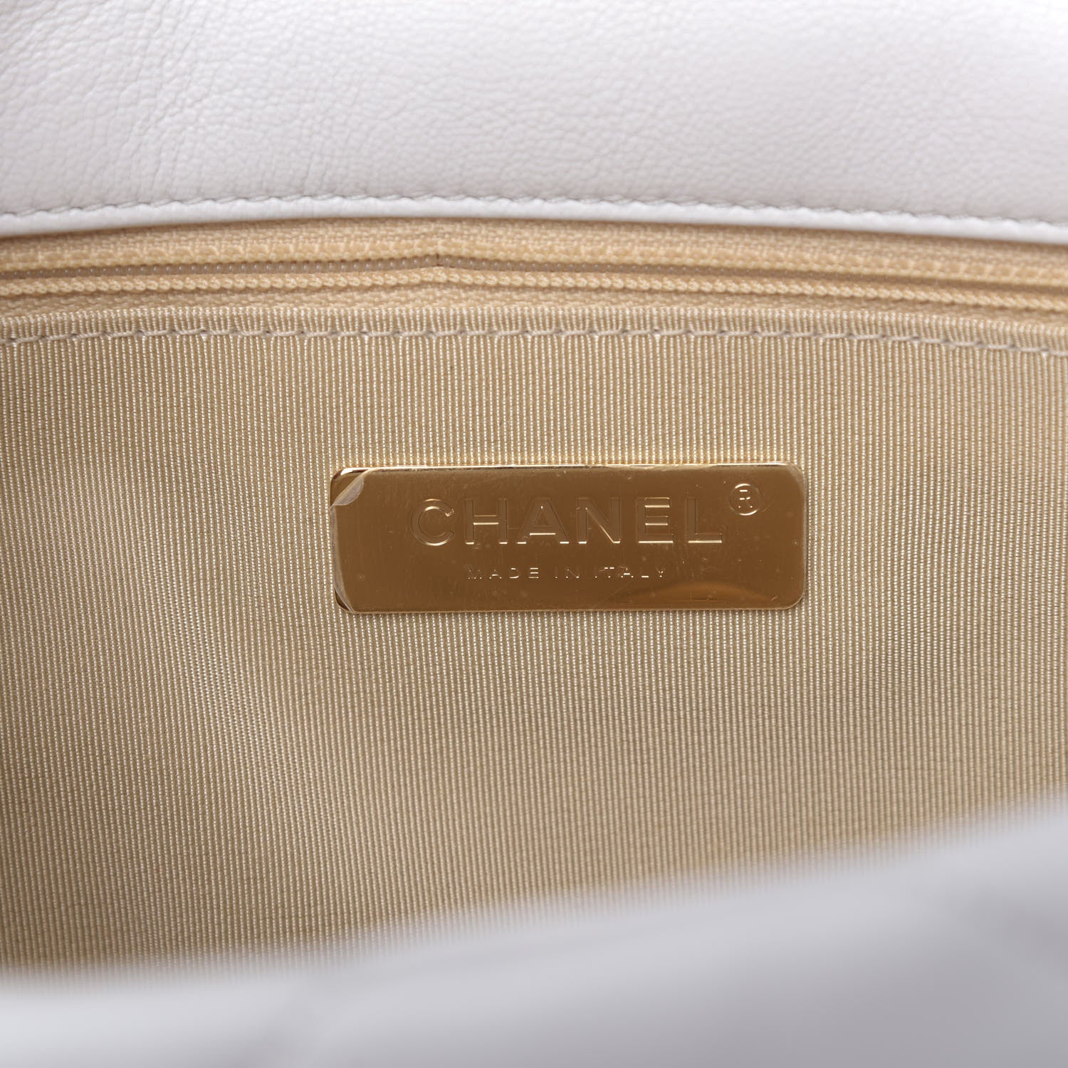 Chanel Goatskin Quilted Medium 19 Flap White 8 of 10