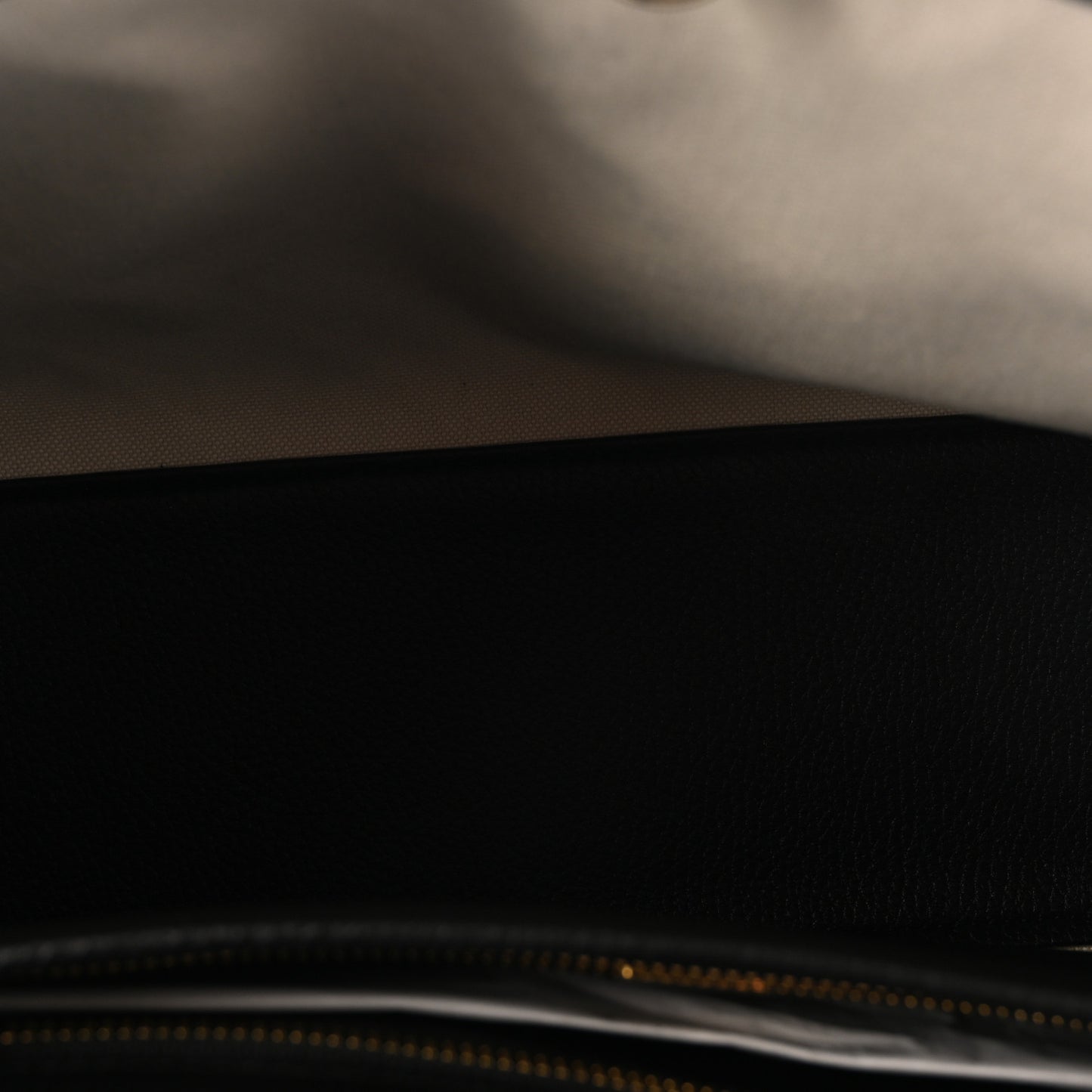 Grained Calfskin Stitched Urban Essentials Large Shopping Bag Black