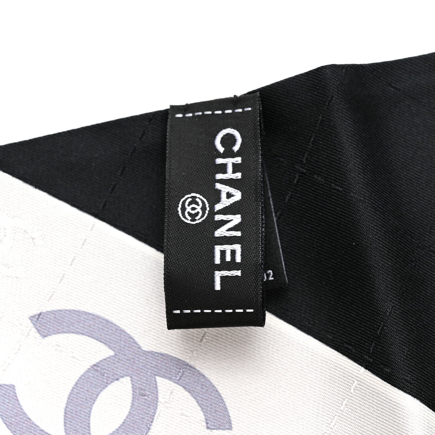 Silk CC Slim Bandeau Scarf Ecru Black Grey