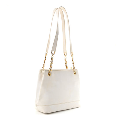 Chanel Caviar CC Shoulder Bag White 3 of 11