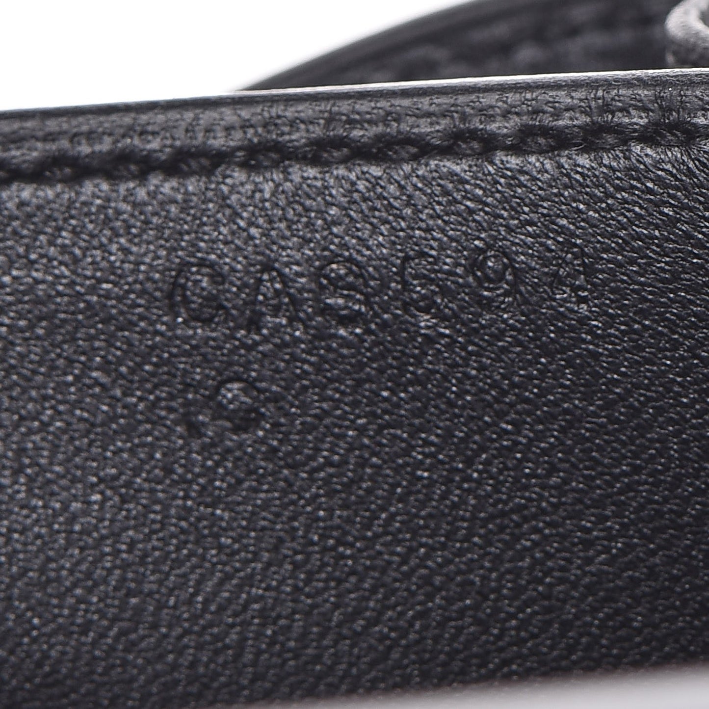 Epsom Constance 18 Black