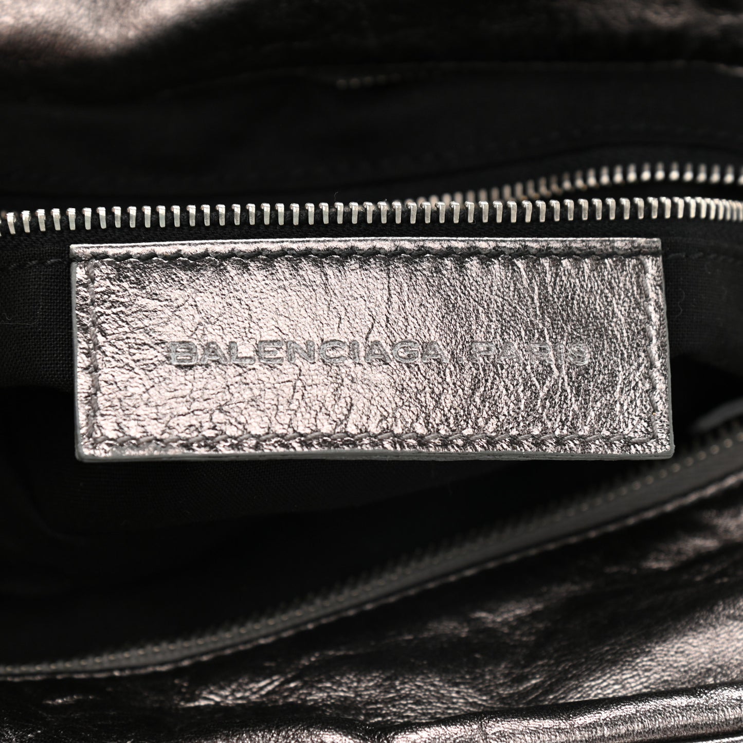 Agneau Classic Hardware Box Bag Metallic