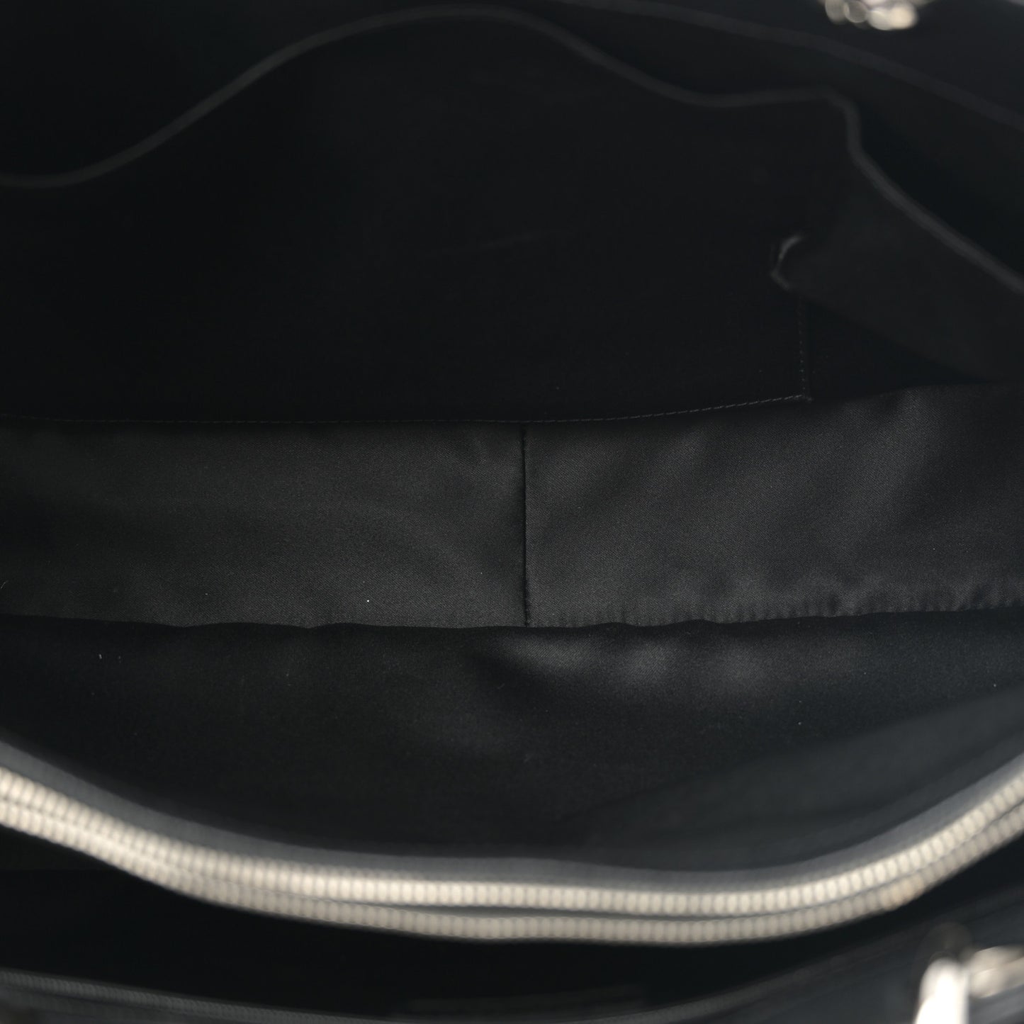 Caviar Quilted XL Grand Shopping Tote GST Black