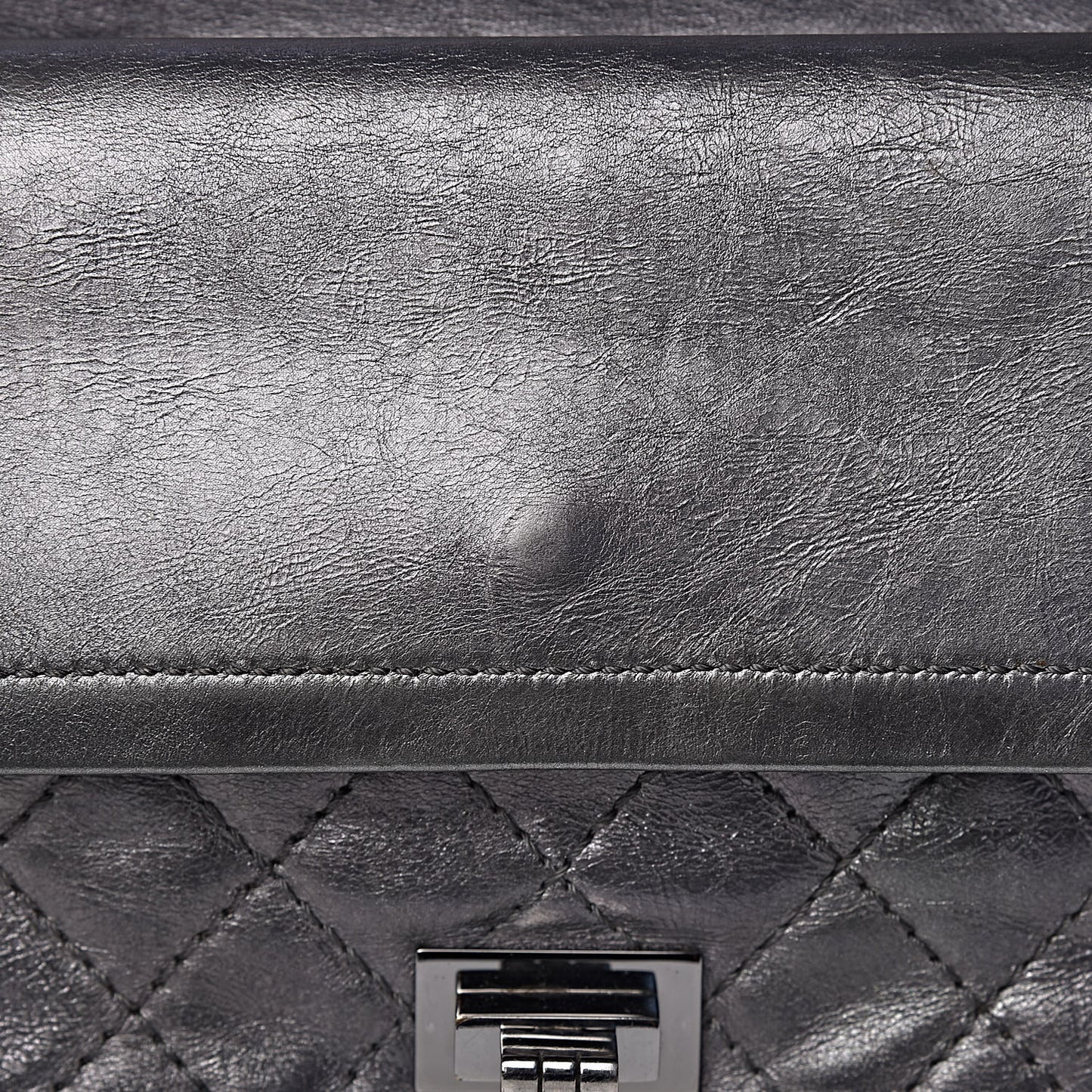 Metallic Aged Calfskin Quilted 2.55 Reissue 225 Flap Dark Silver