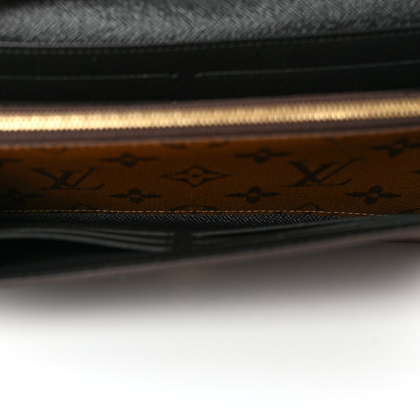 Reverse Monogram Giant Sarah Wallet