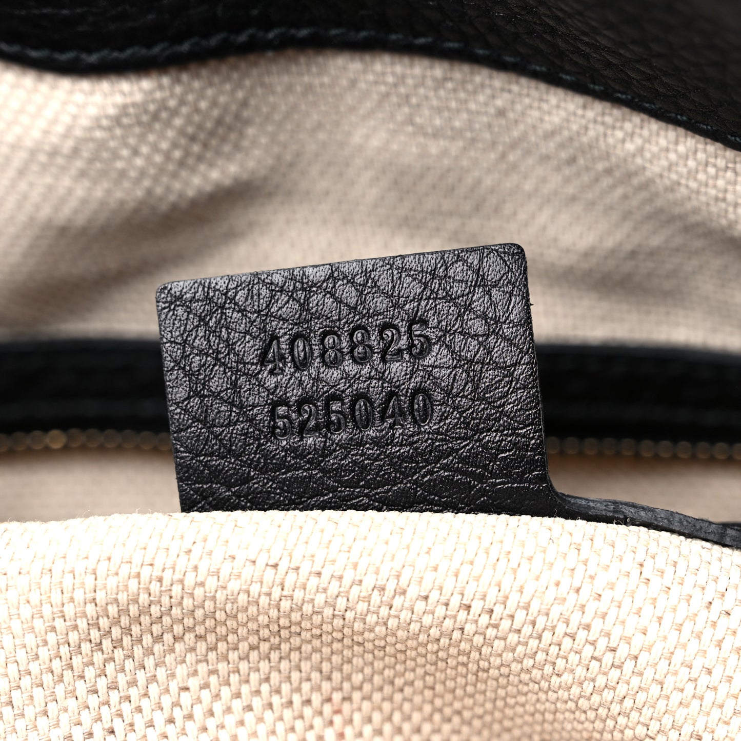 Pebbled Calfskin Large Soho Hobo Black