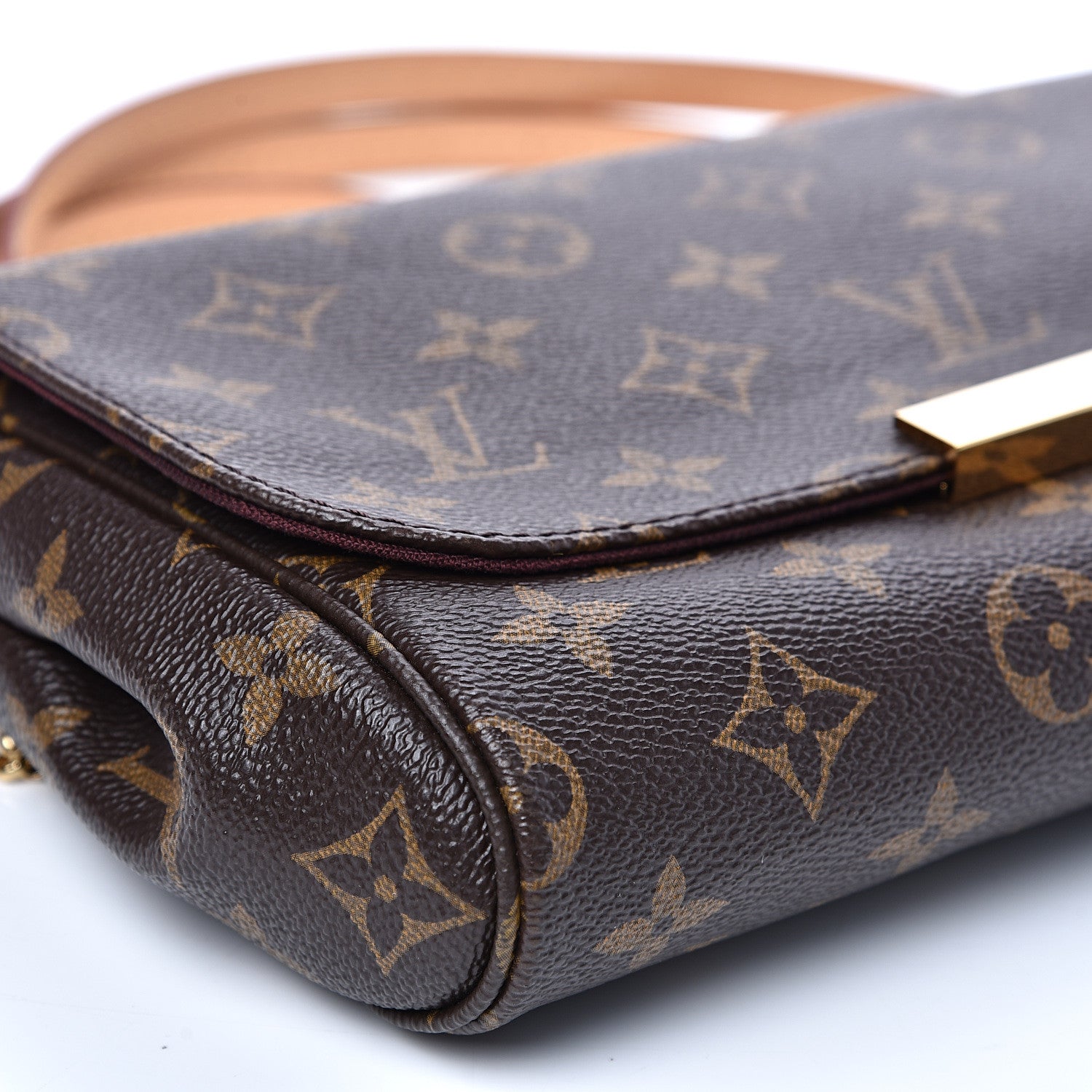Louis Vuitton Monogram Favorite MM 7 of 8