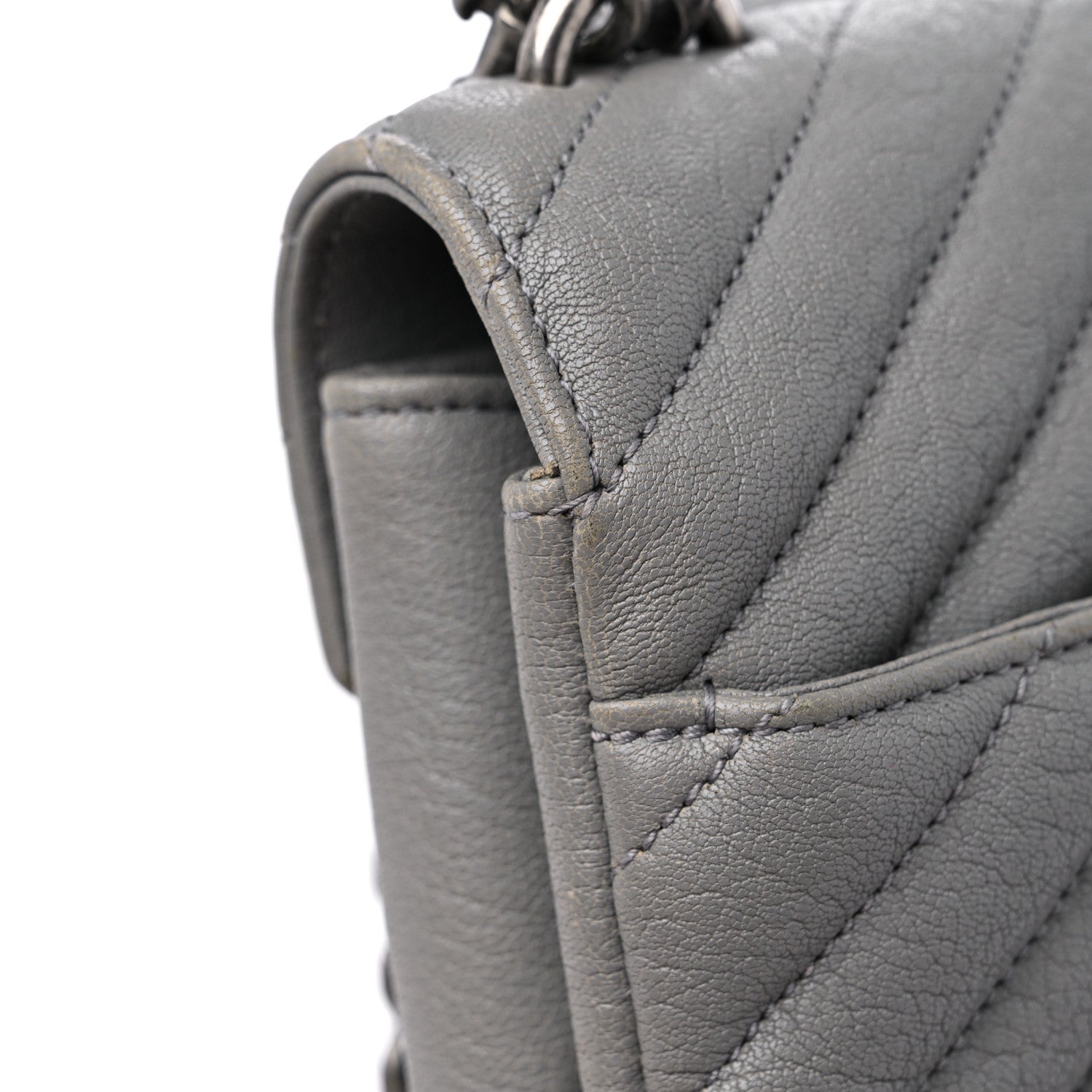Saint Laurent Sheepskin Matelasse Chevron Monogram Medium College Bag Granite 16 of 16