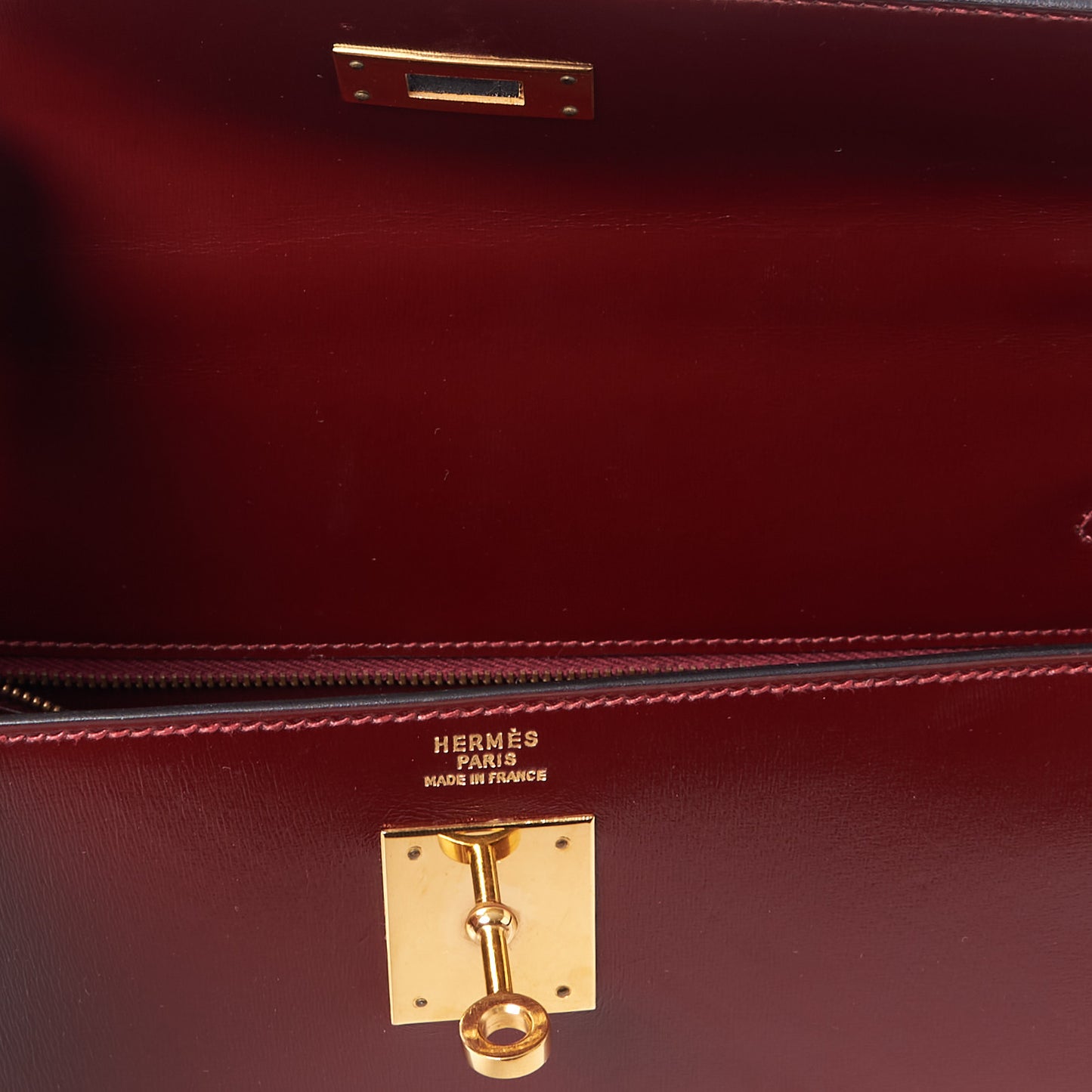 Box Kelly Sellier 32 Rouge H