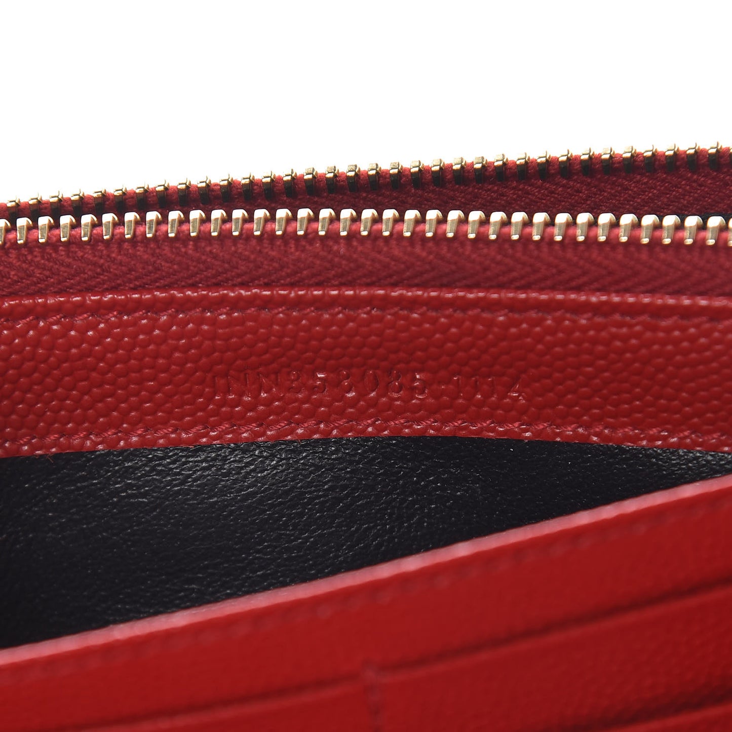 Grain De Poudre Matelasse Chevron Monogram Wallet Lipstick Red