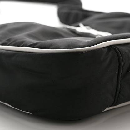 Saint Laurent Econyl Nylon Le 5 A 7 Hobo Black White 9 of 10