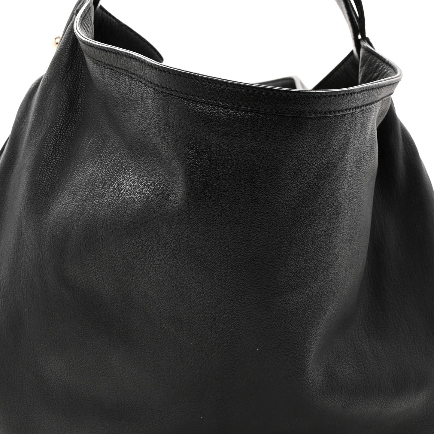 Calfskin Wave Hobo Black