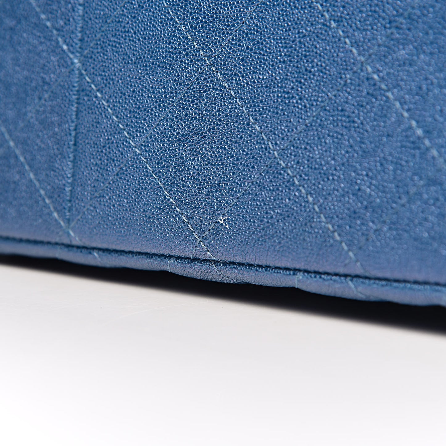Iridescent Caviar Quilted Jumbo Double Flap Dark Blue