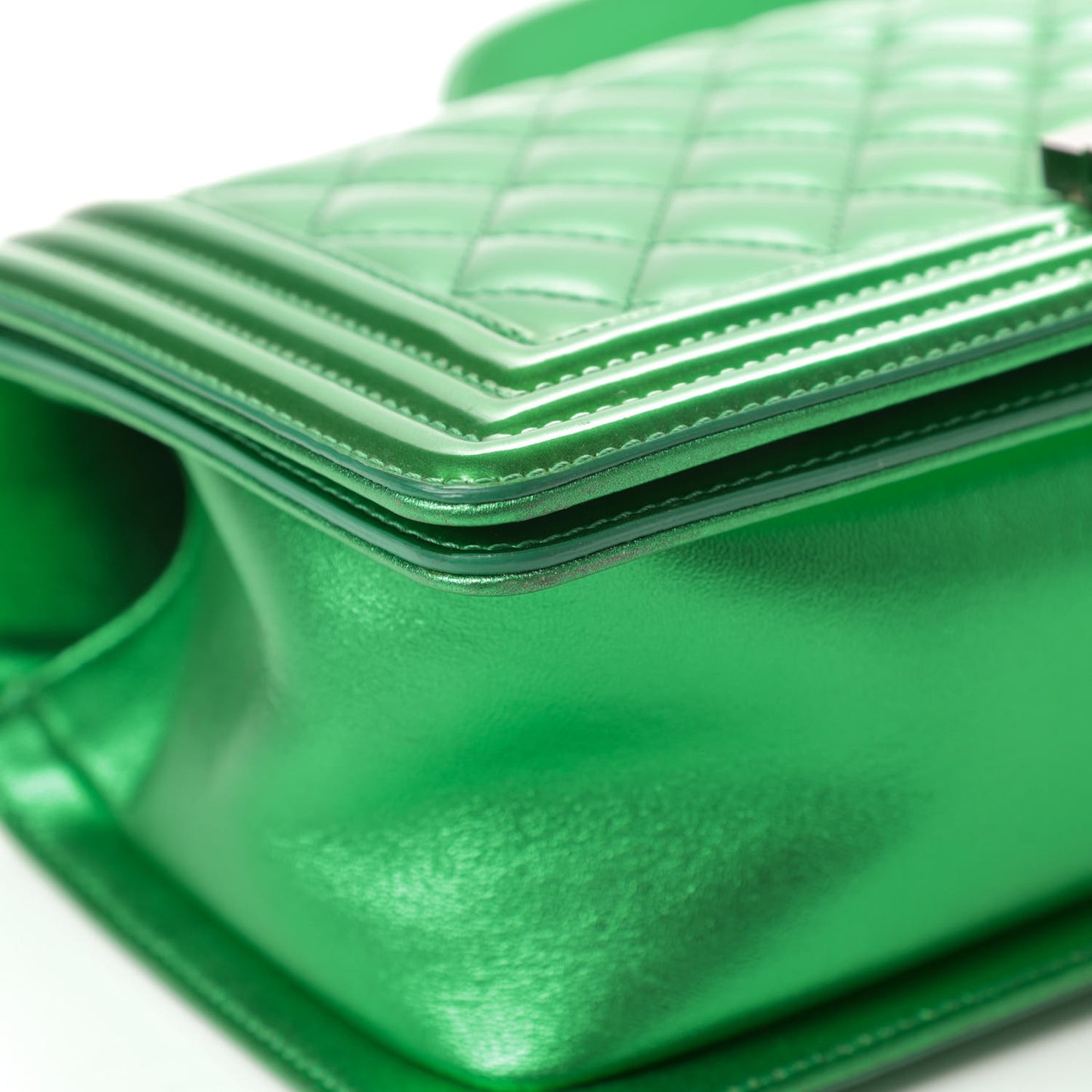 Metallic Patent Calfskin Quilted Medium Boy Flap Green