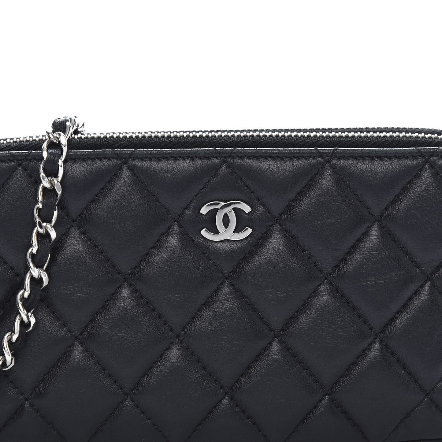 Lambskin Quilted Small Clutch With Chain Black