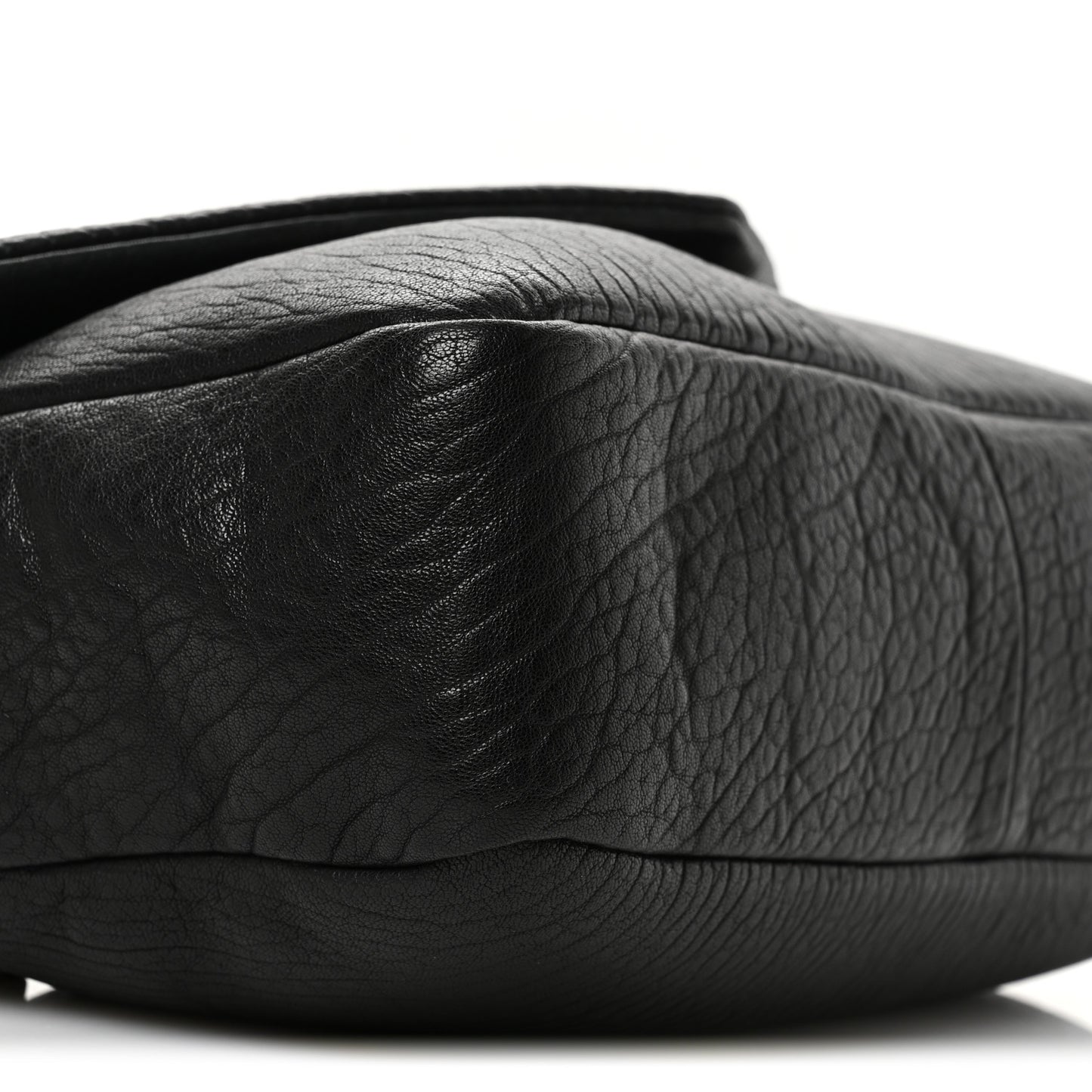 Grained Lambskin Large Calypso Black