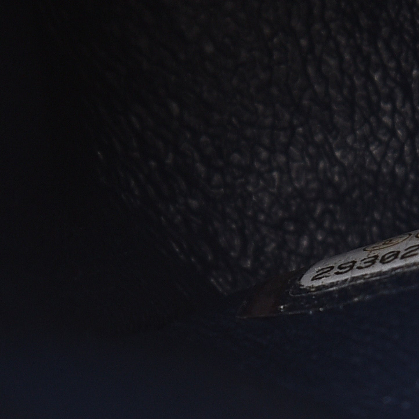 Caviar Quilted Medium Double Flap Navy