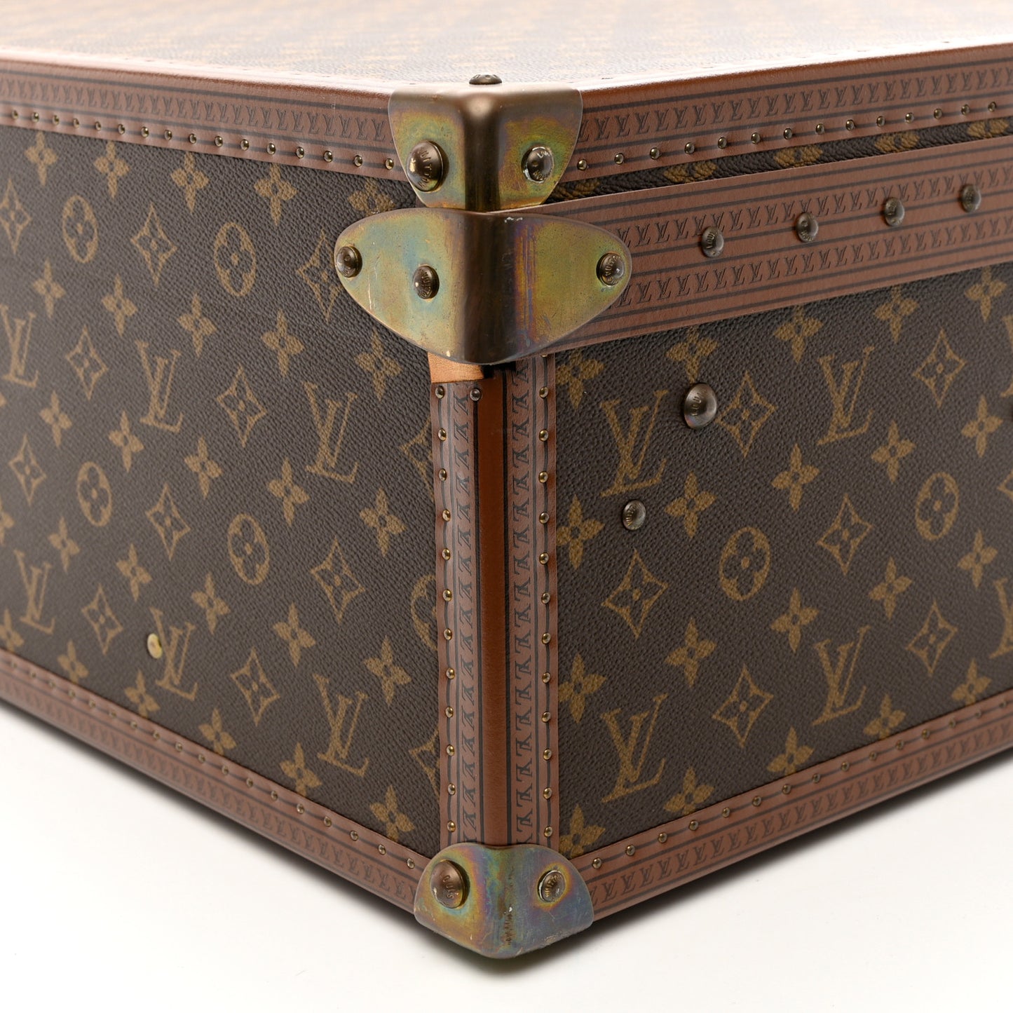 Monogram Alzer 60