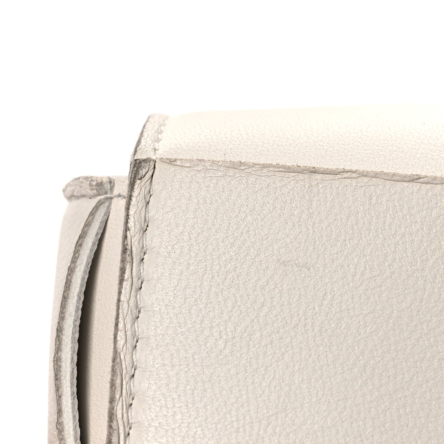 Bottega Veneta Nappa Maxi Intreccio The Belt Cassette Bag White 11 of 11