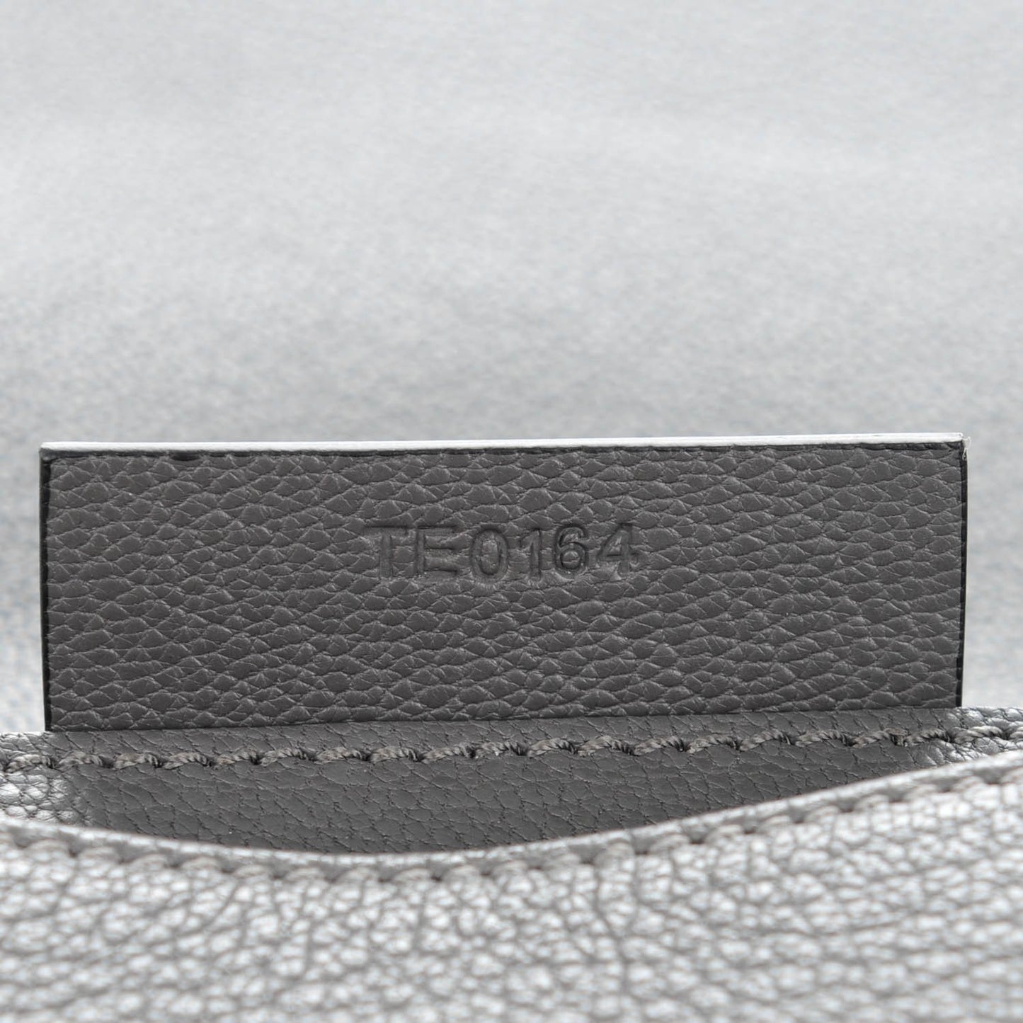 Sugar Goatskin Medium Antigona Envelope Clutch Grey