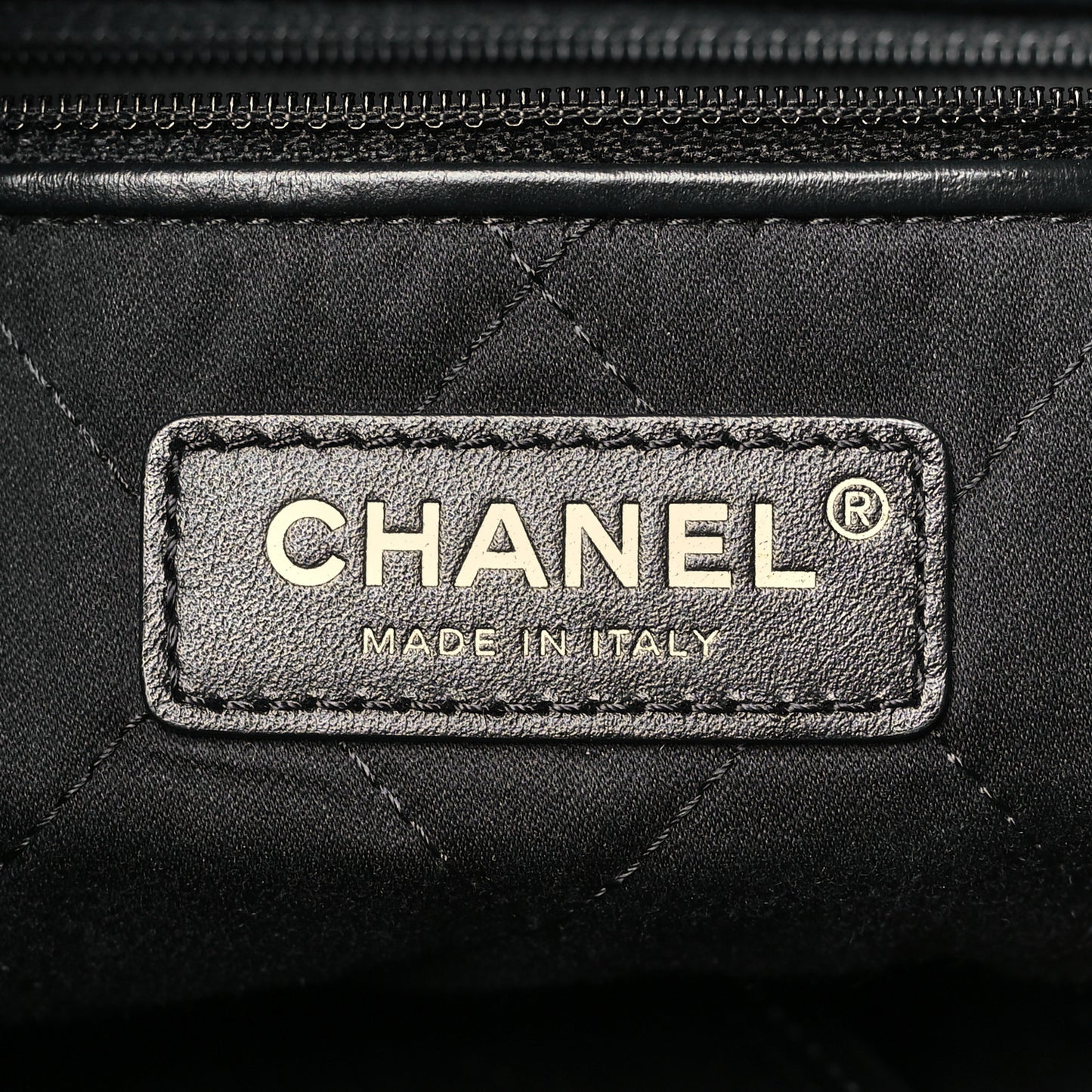 Shiny Calfskin Quilted Small Chanel 22 Black