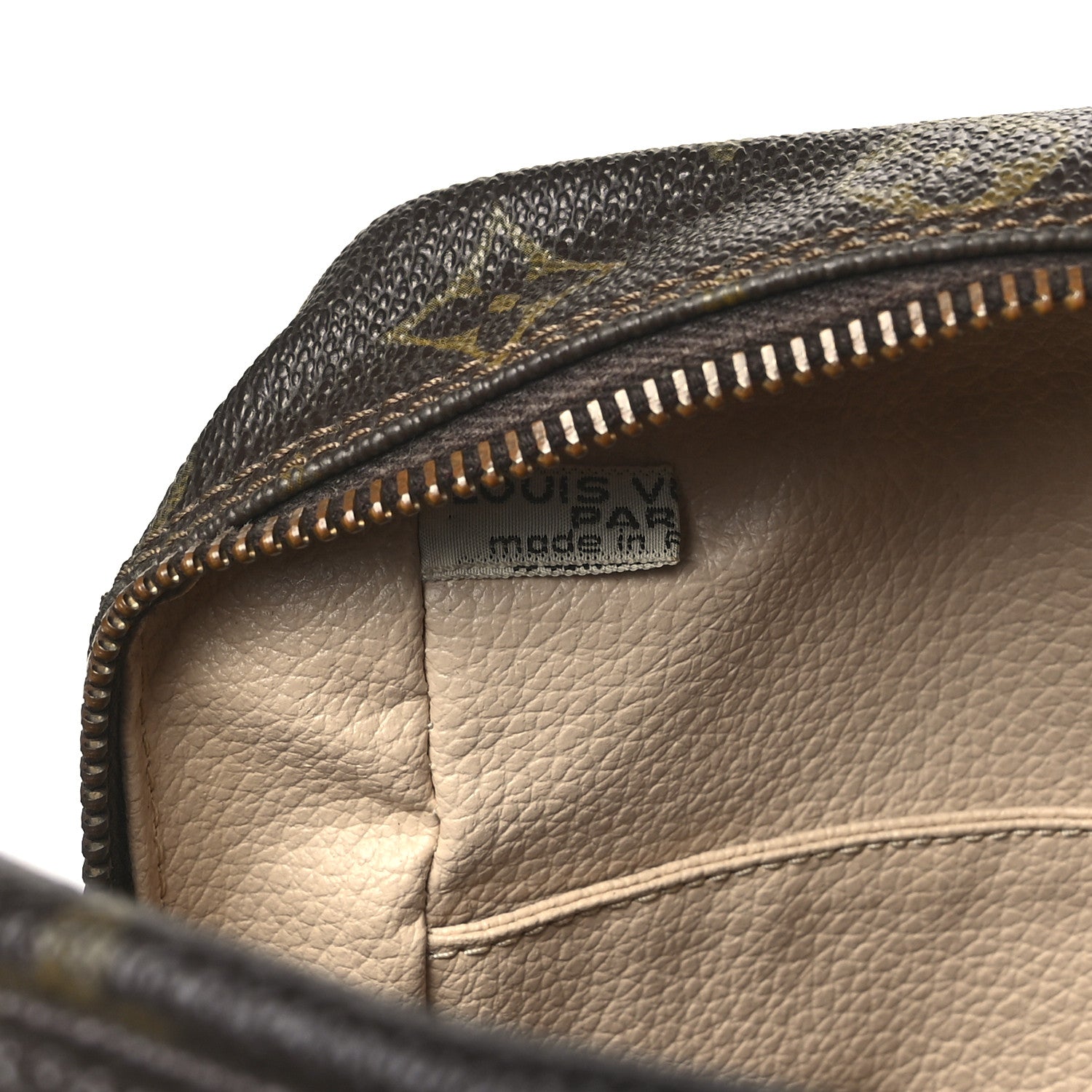 Louis Vuitton Monogram Trousse Toilette 28 6 of 7