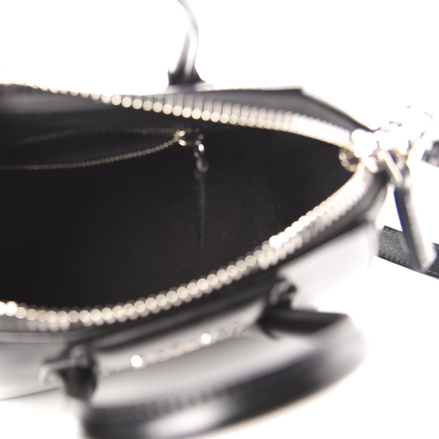 Shiny Lord Calfskin Mini Antigona Black