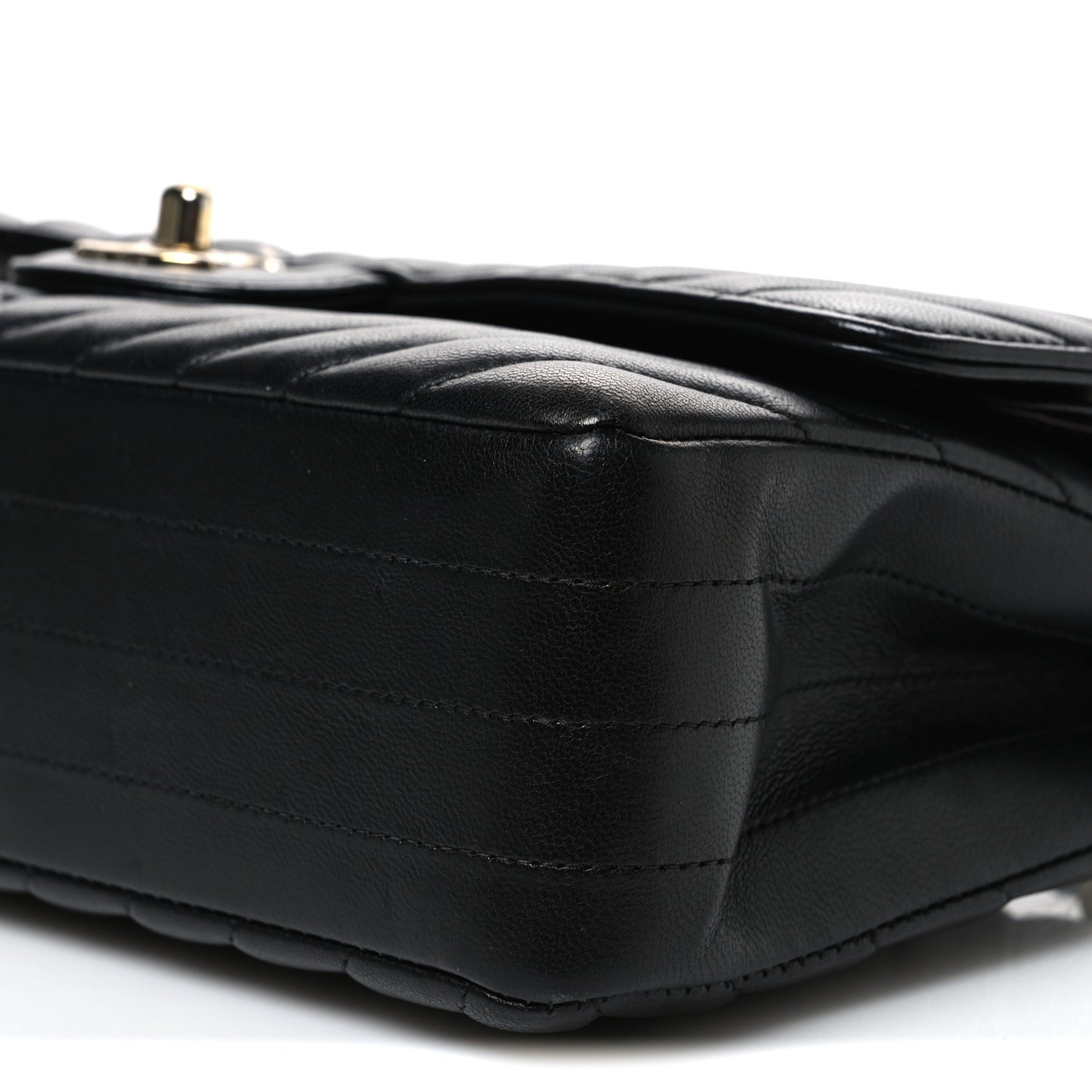 Lambskin Chevron Quilted Medium Double Flap Black