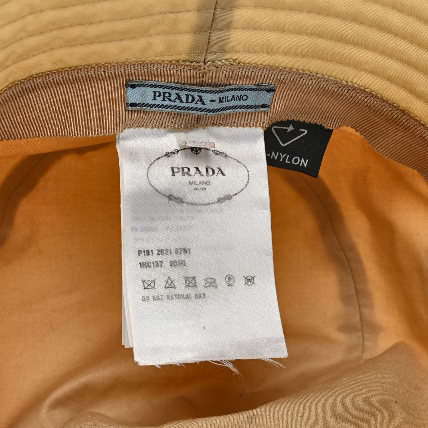 Prada Re-Nylon Metal Triangle Logo Womens Bucket Hat L Deserto 7 of 7