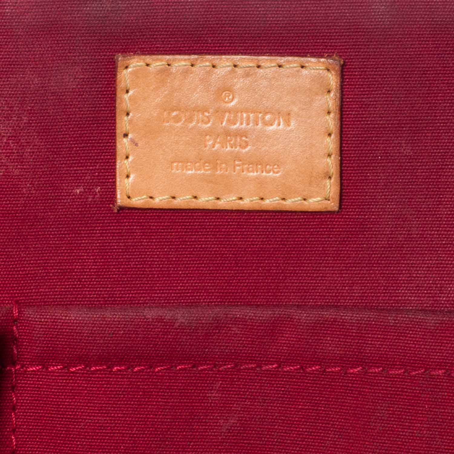 Louis Vuitton Vernis Bellevue PM Pomme D'Amour 7 of 9