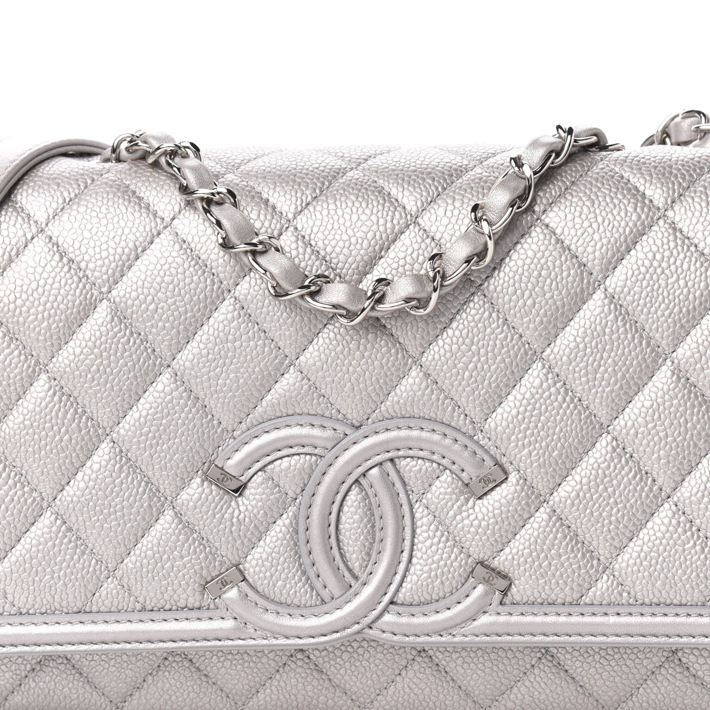 Metallic Caviar Quilted Medium CC Filigree Flap Silver