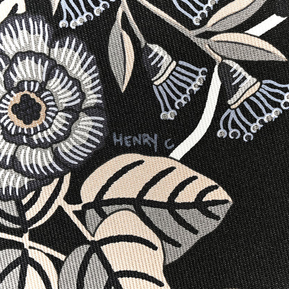 Hermes Silk Planifleurs Scarf 90 Black Gris Parchemin 4 of 5