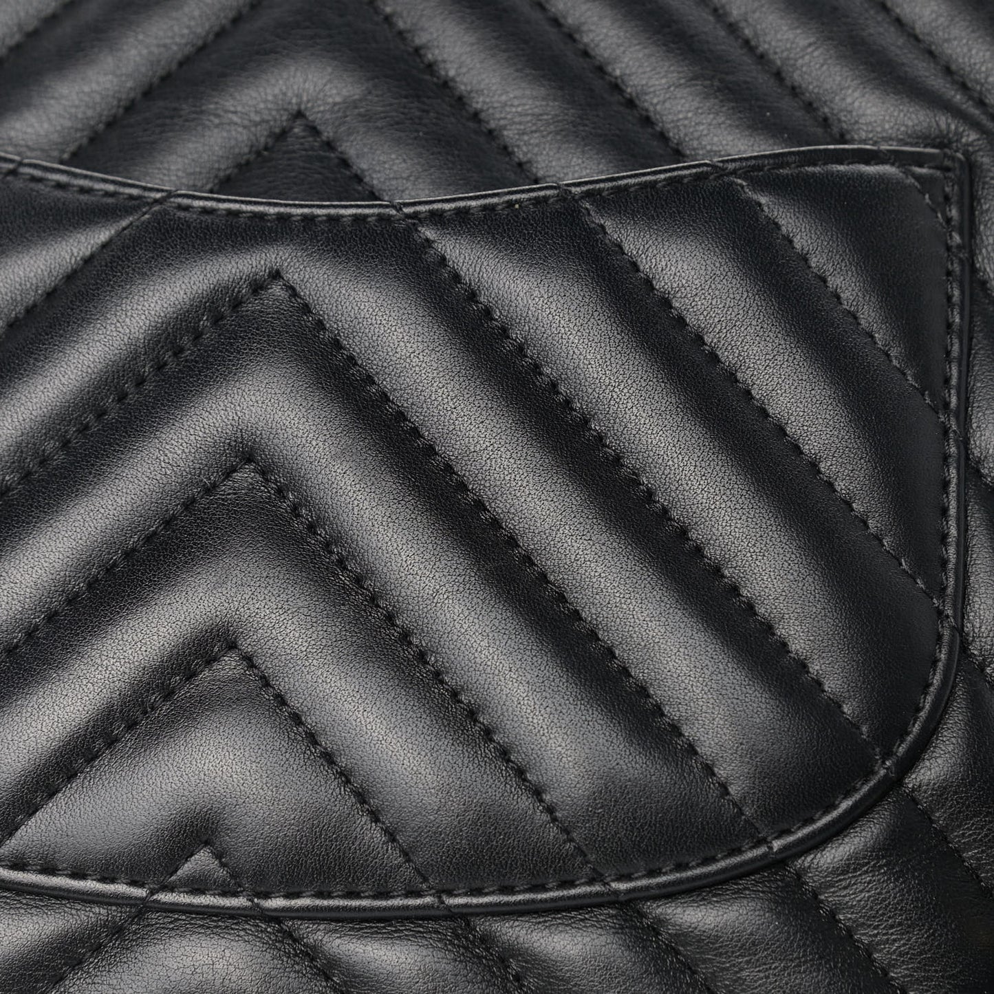 Calfskin Chevron Quilted Large Urban Spirit Backpack Black