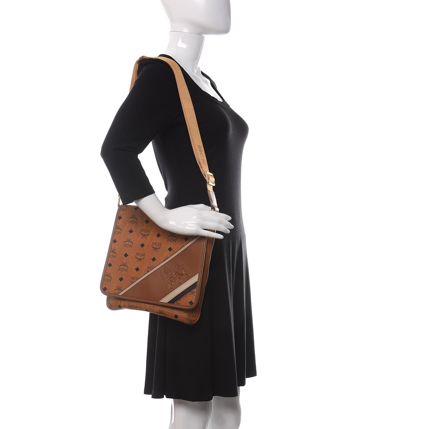 MCM Calfskin Visetos Munich Lion Messenger Cognac 2 of 10