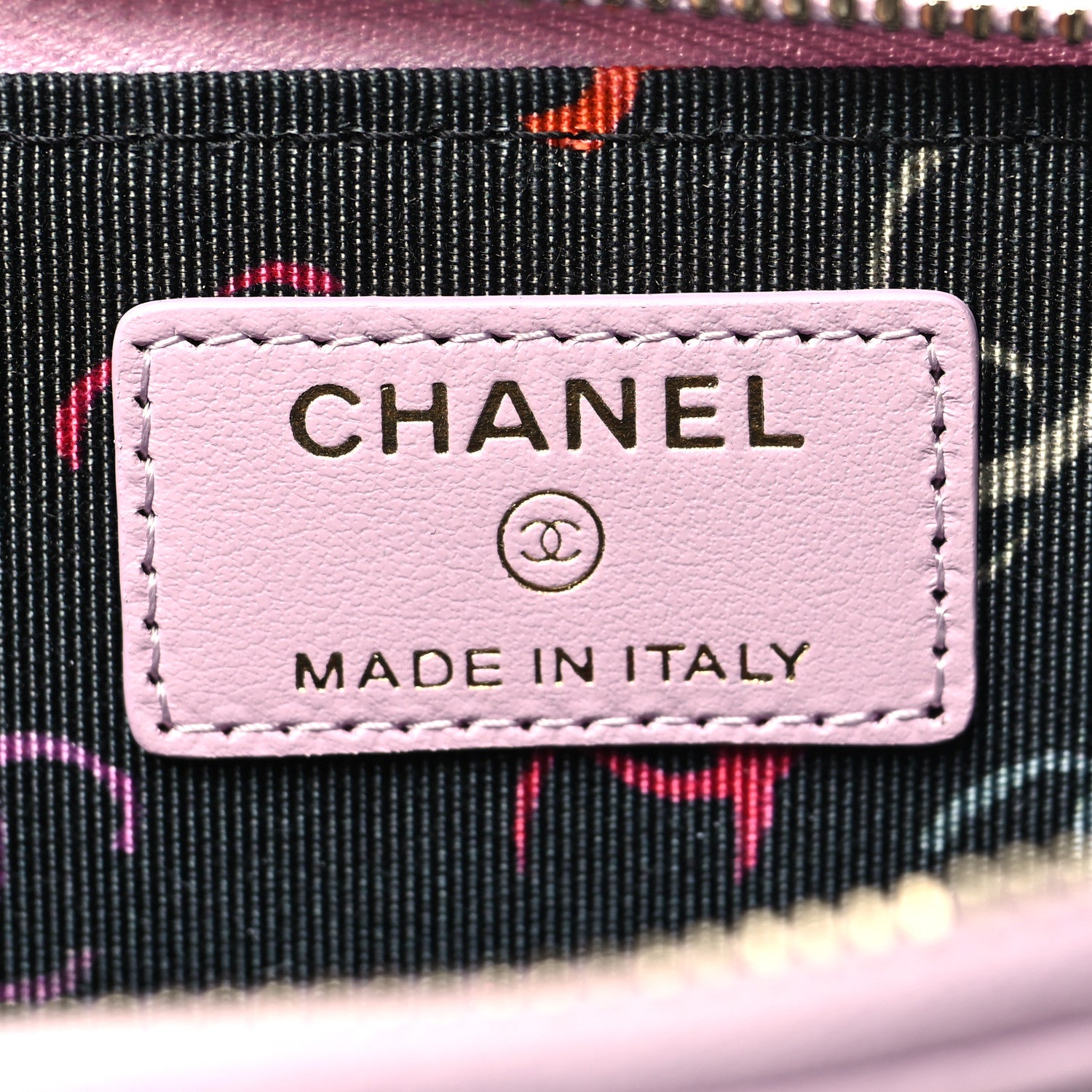 Chanel Caviar Quilted CC Zip Around Card Holder Pink 7 of 9