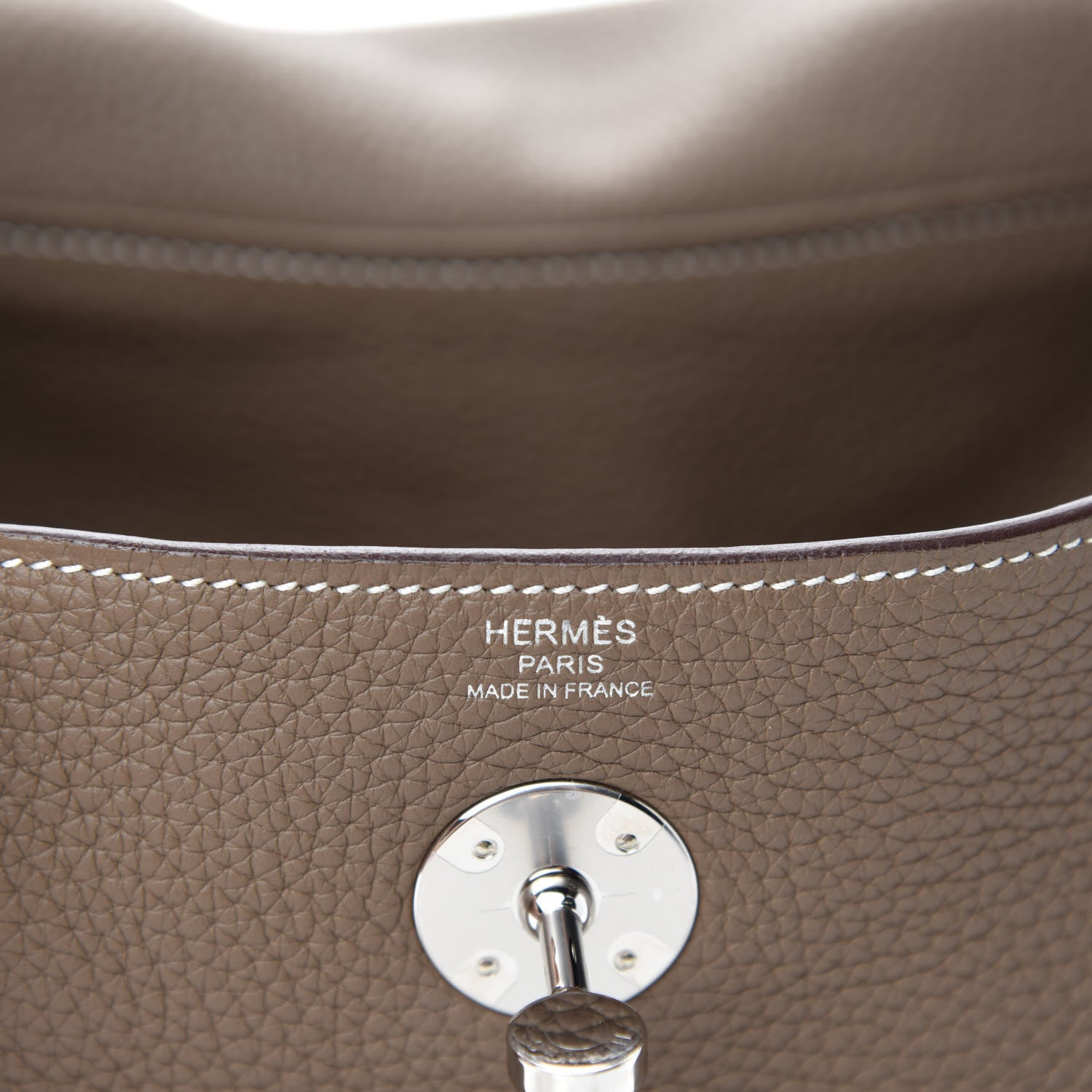 Hermes Taurillon Clemence Lindy 26 Etoupe 8 of 11