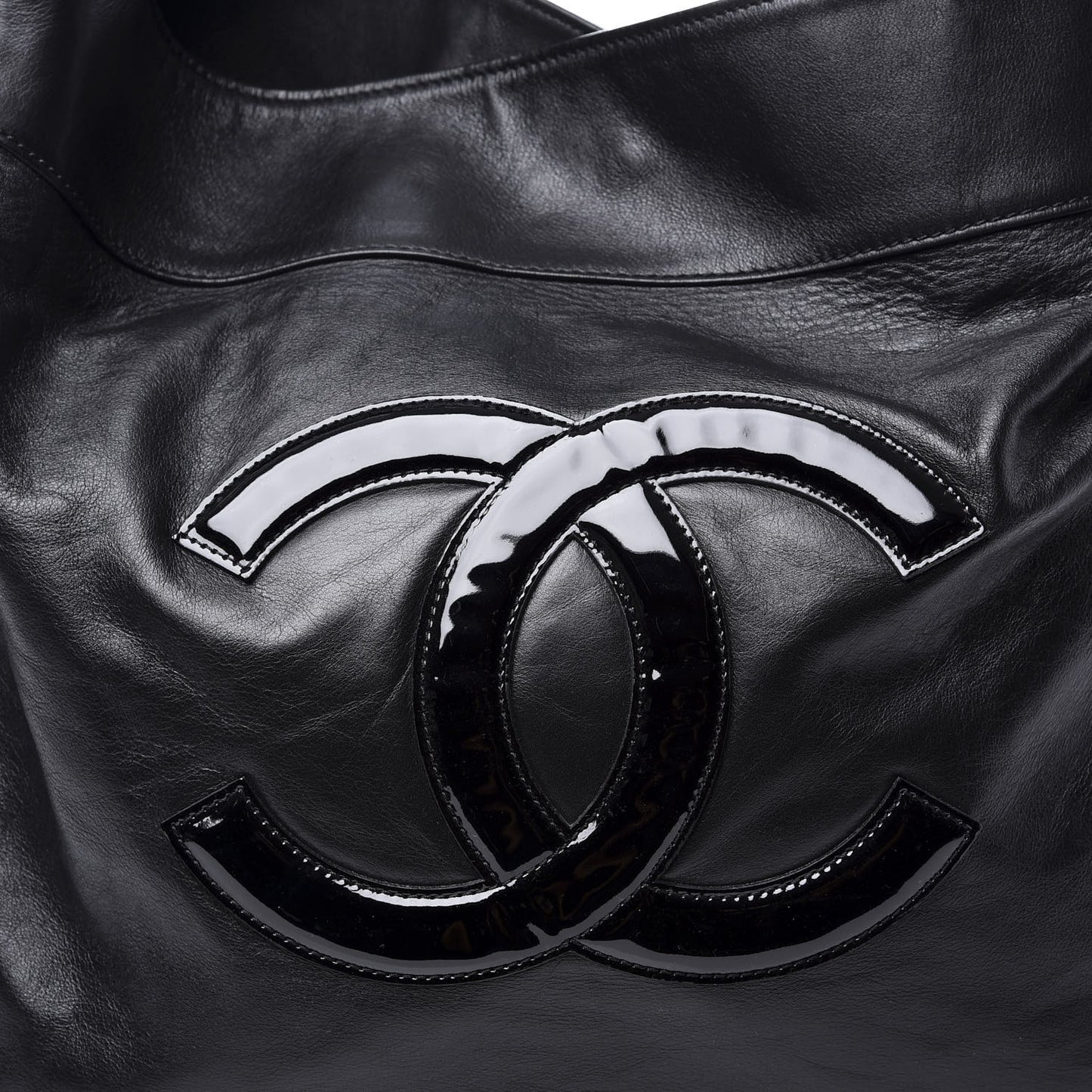 Calfskin Modern Chain Rhodoid Hobo Black