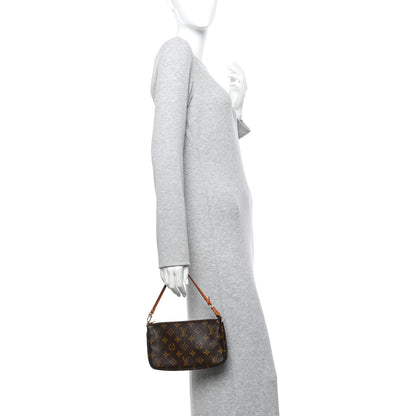 Louis Vuitton Monogram Pochette Accessories 2 of 10