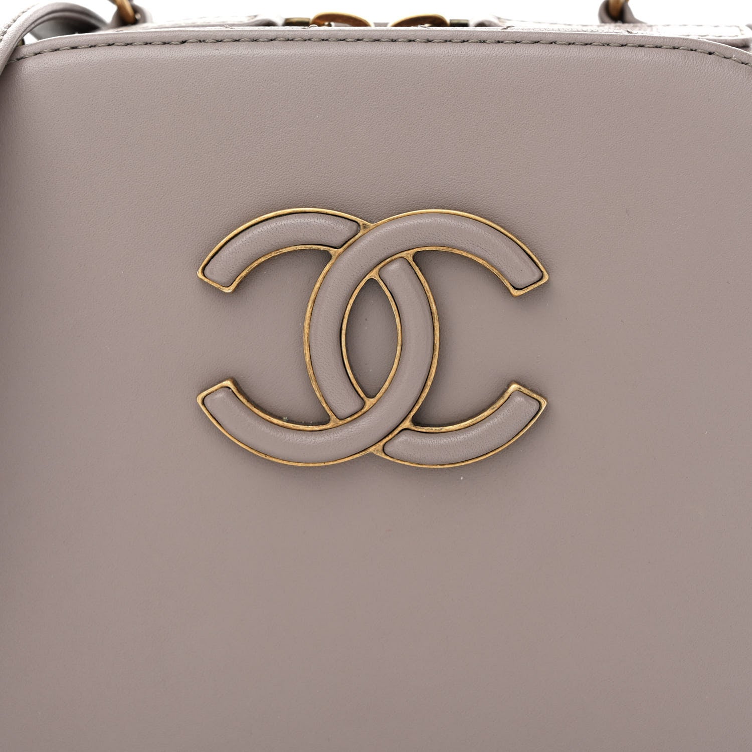 Chanel Shiny Calfskin Goatskin Quilted Coco Curve Vanity Grey 8 of 11