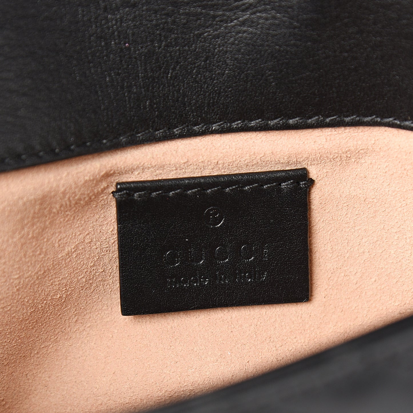 Calfskin Matelasse Super Mini GG Marmont Shoulder Bag Black