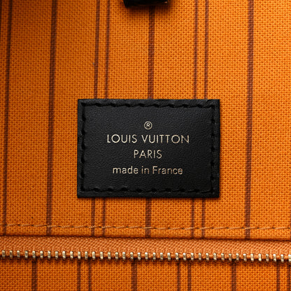 Louis Vuitton Monogram Giant Jungle Onthego GM Black 6 of 14