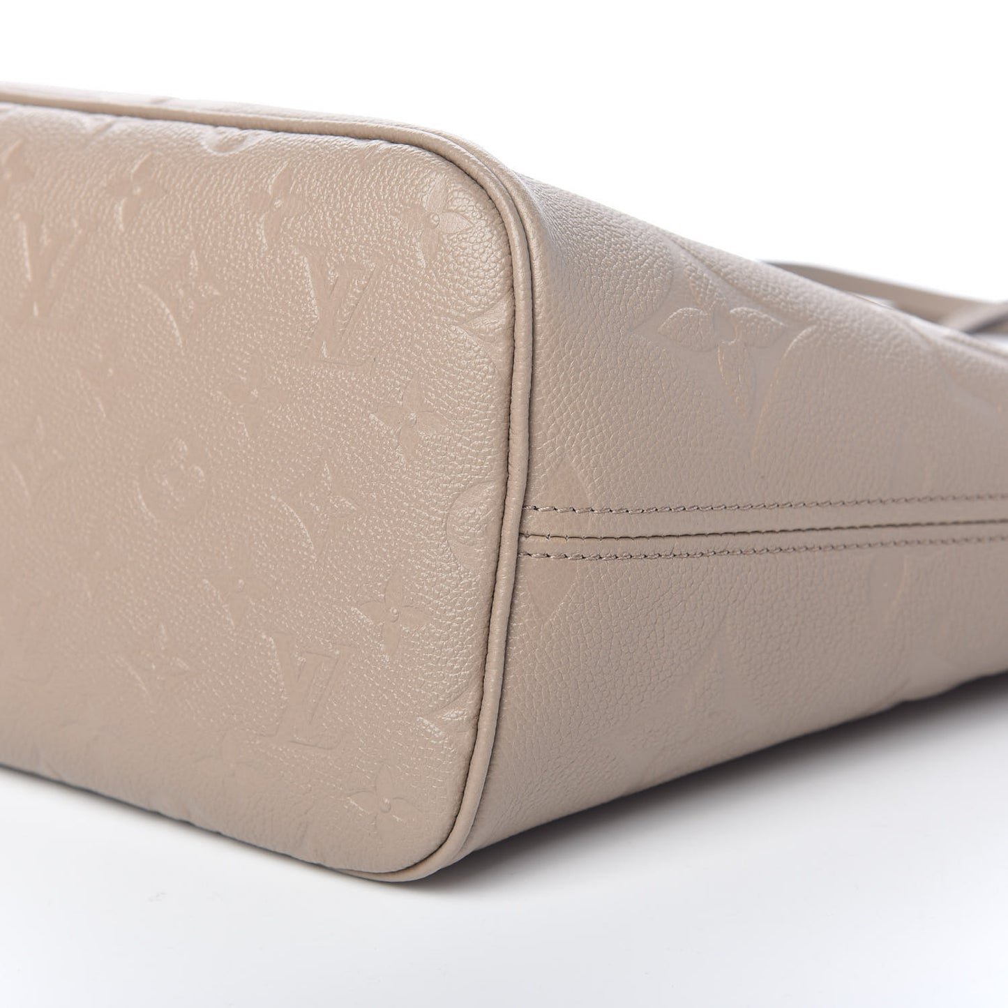 Empreinte Monogram Giant Neverfull MM Tourterelle