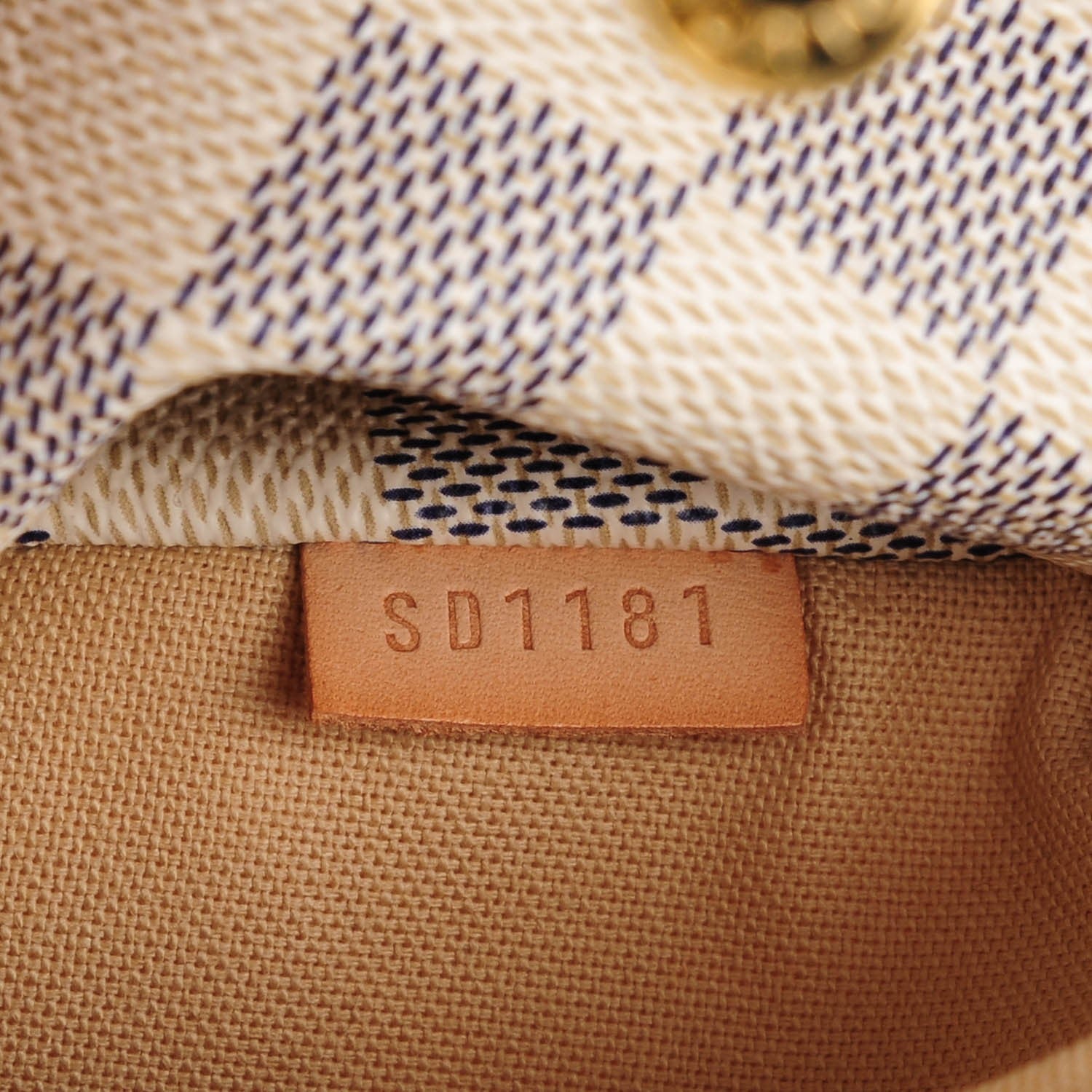 Louis Vuitton Damier Azur Totally MM 9 of 9