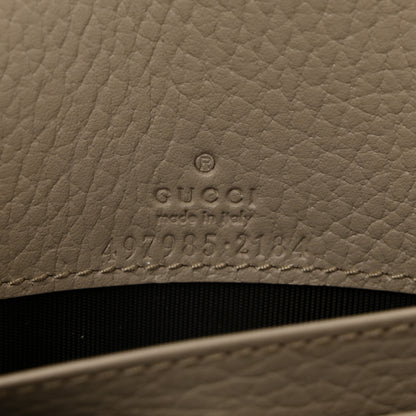 Gucci GG Supreme Monogram Textured Dollar Calfskin Mini GG Marmont Chain Wallet Mystic White Oatmeal 6 of 10