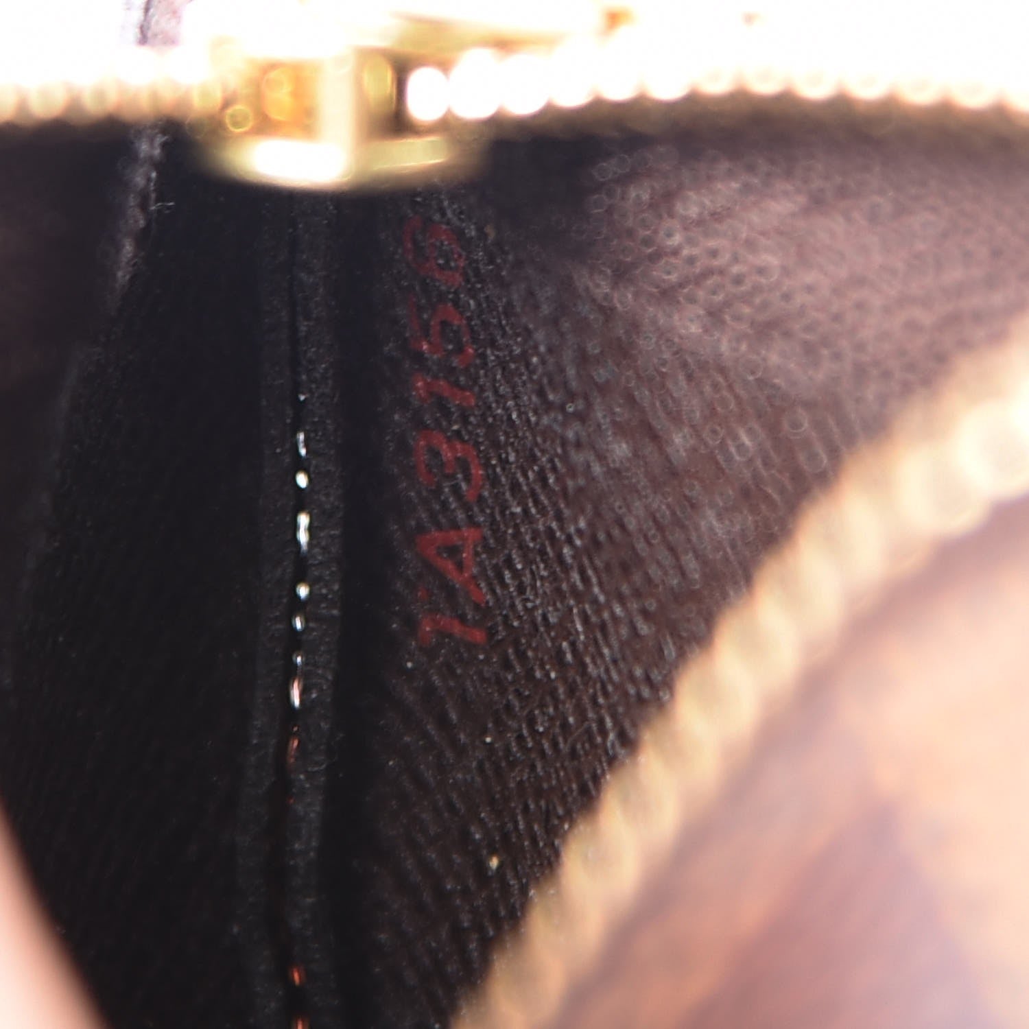 Louis Vuitton Damier Ebene Key Pouch 7 of 8